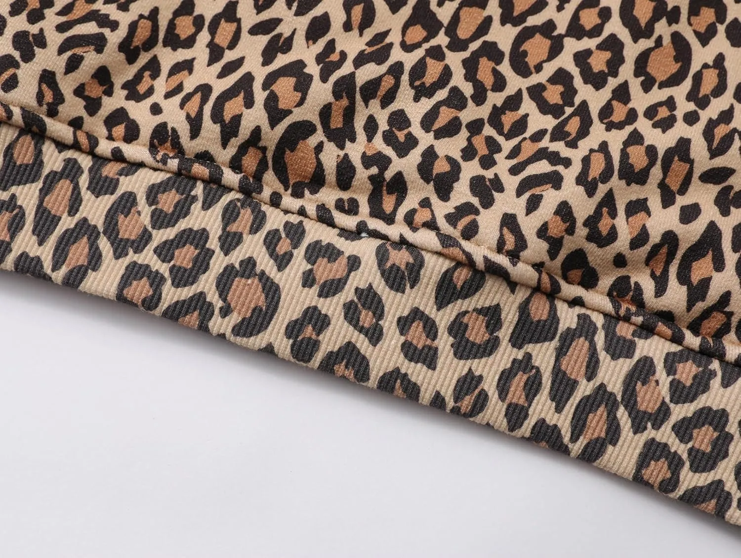 Camo Leopard Print Hoodies for Women Oversized Cheetah Hooded Sweatshirt 2000s Graphic Pullover Tops Y2k Boyfriend