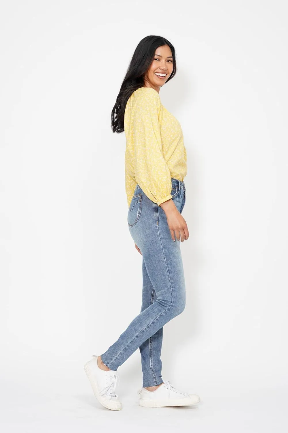 Judy Blue High Waisted Vintage Shield Pockets Skinny Jeans for Women - Comfort Stretch Denim, Classic Fit - 88871