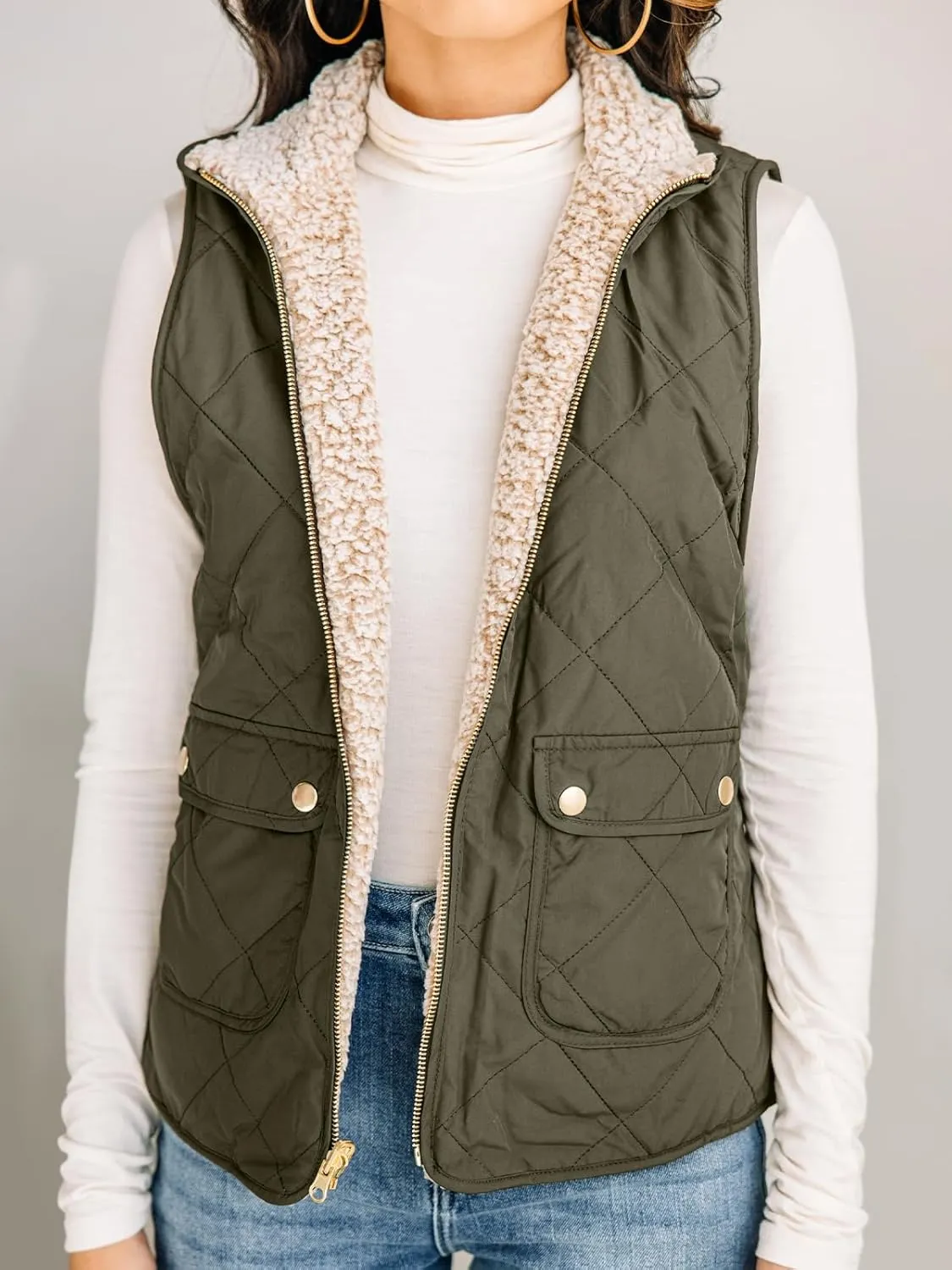 Valphsio Women's Reversible Sherpa Vest Quilted Zip Fleece Padded Gilet with Pockets